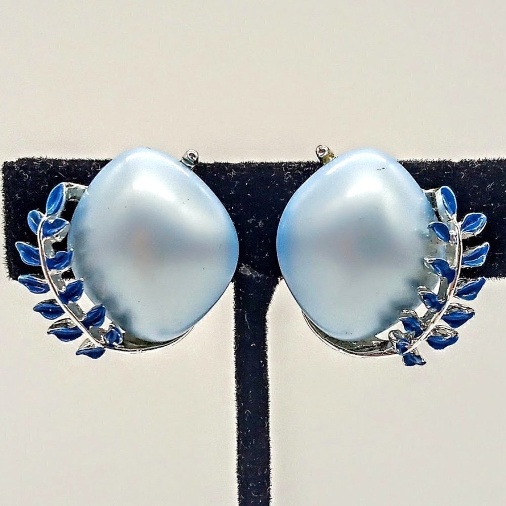 Vintage Blue Mabe Pearl & Enamel Leaf Silver Finish Clip Earrings